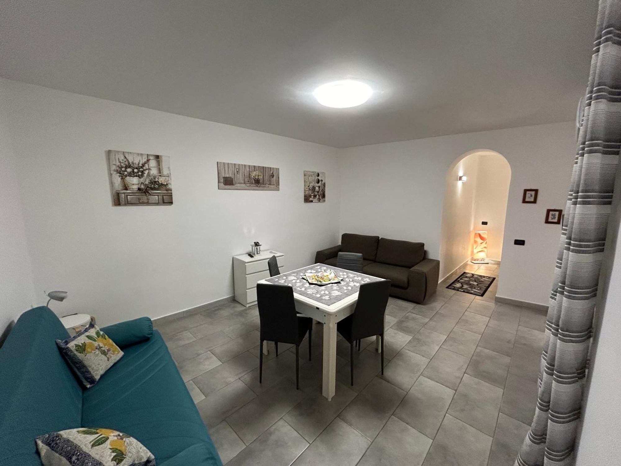 Ciccio'S House Apartment ปาแลร์โม ภายนอก รูปภาพ