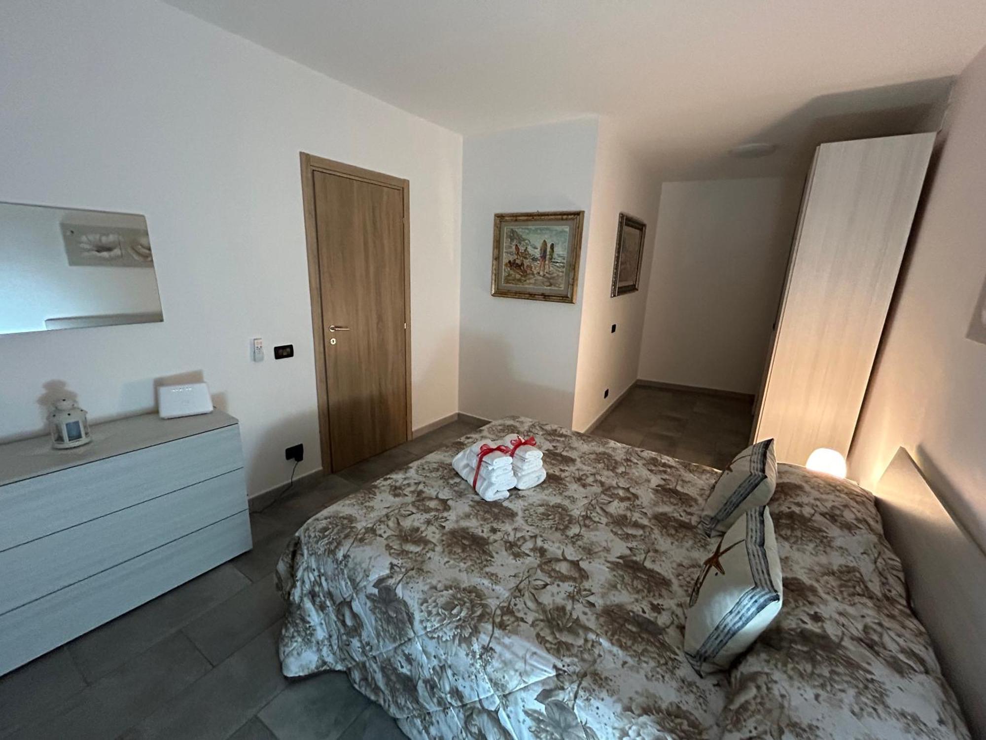Ciccio'S House Apartment ปาแลร์โม ภายนอก รูปภาพ